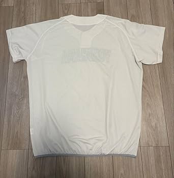 Amazon.co.jp: 横浜 高校 野球部 ユニフォーム : スポーツ